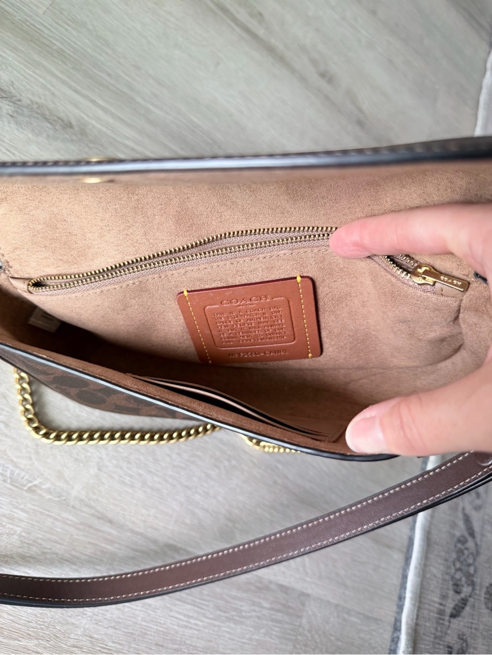 Coach Brook Flap Bag - Picture 3 of 7